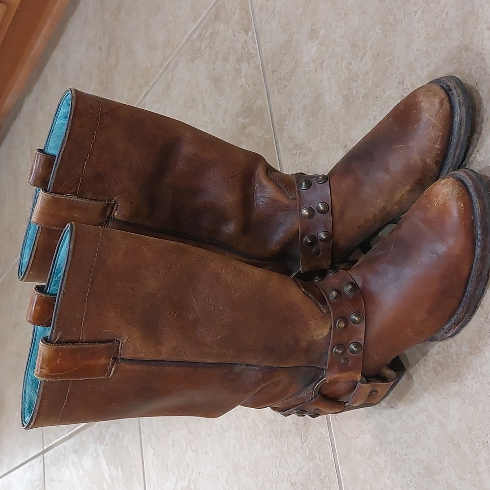 Corral Vintage Harness Boots Size 8M